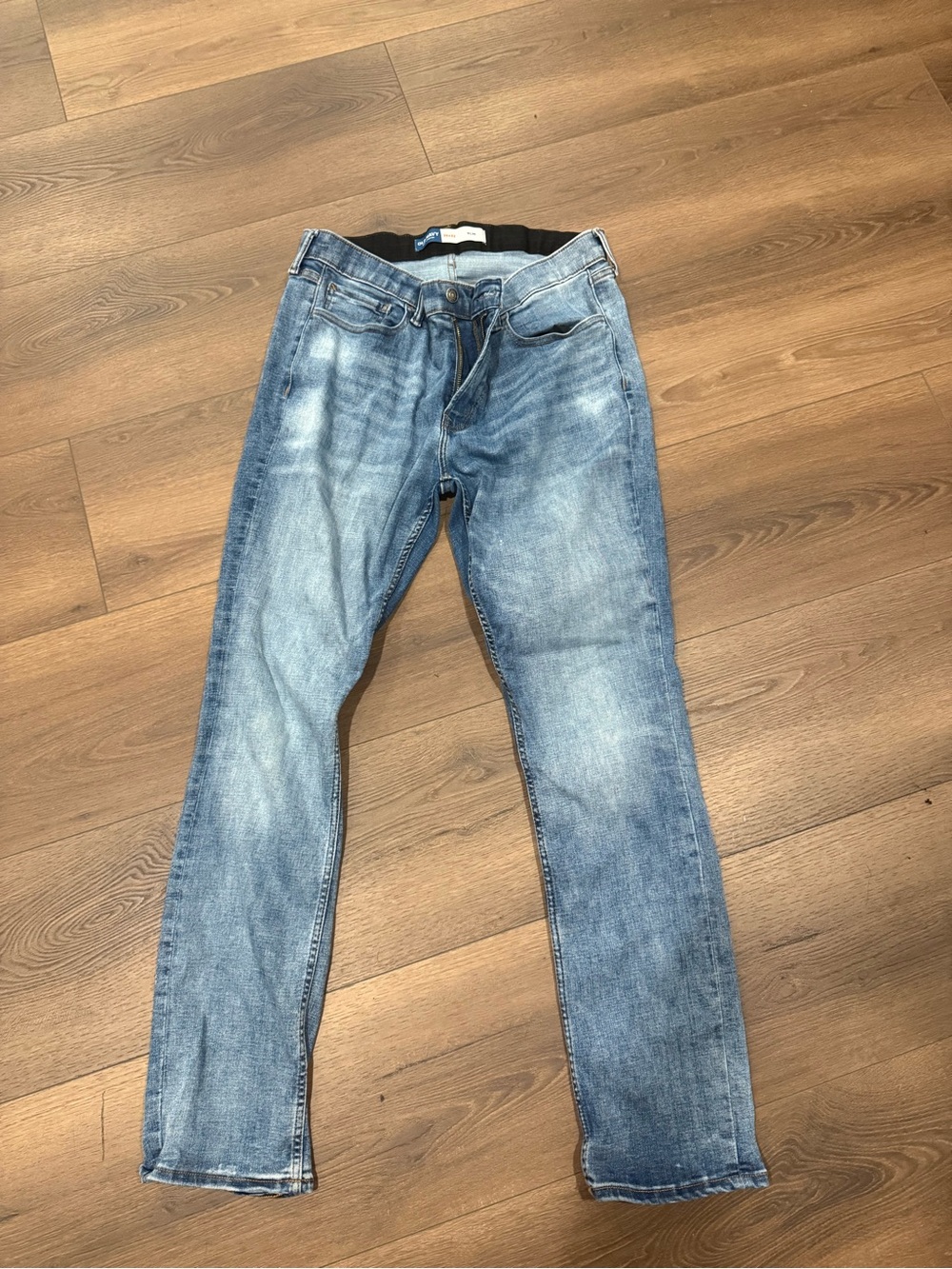 Old Navy Light Wash Slim Straight Jeans